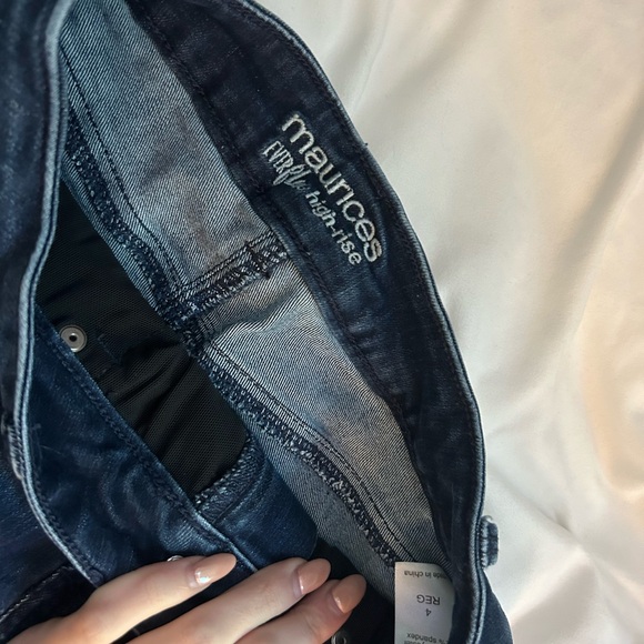 Maurice’s high rise distressed jeggings - Picture 3 of 3